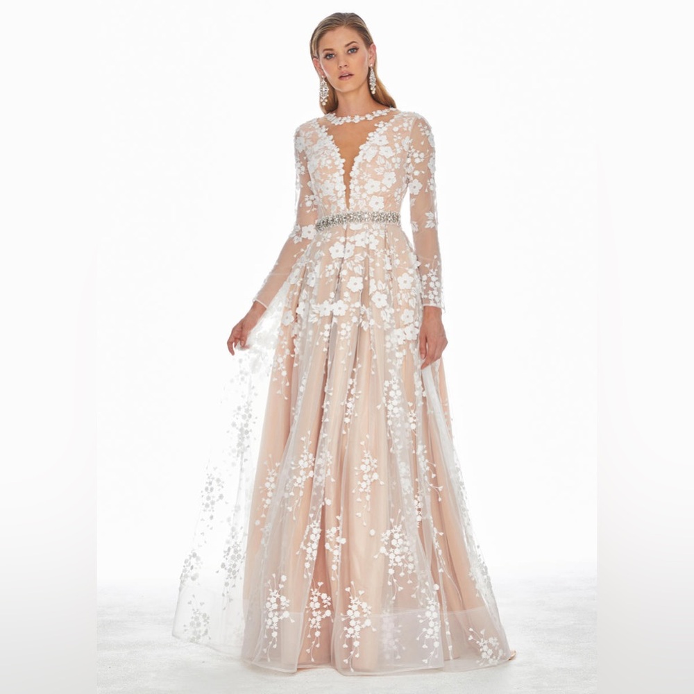 Ashley Lauren NWT ASHLEYLAUREN COLLECTION 1396 white/nude bridal wedding